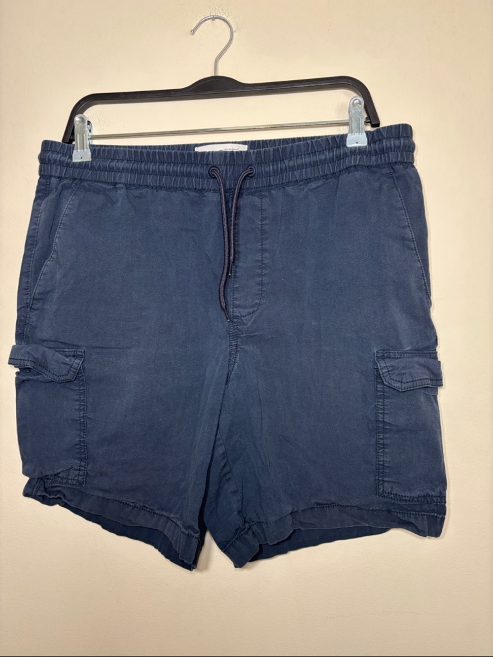 Casual Men's Navy Cargo Drawstring Shorts